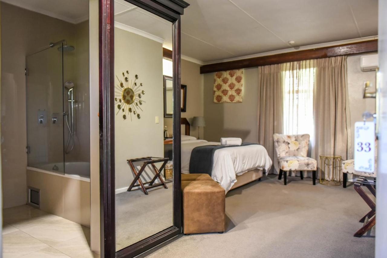 Oxford Lodge Vryheid Dış mekan fotoğraf