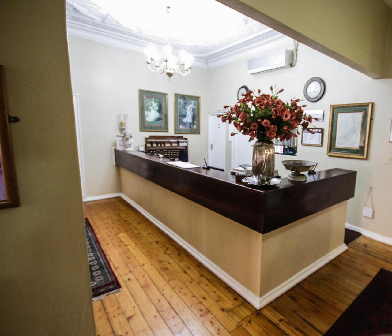 Oxford Lodge Vryheid Dış mekan fotoğraf
